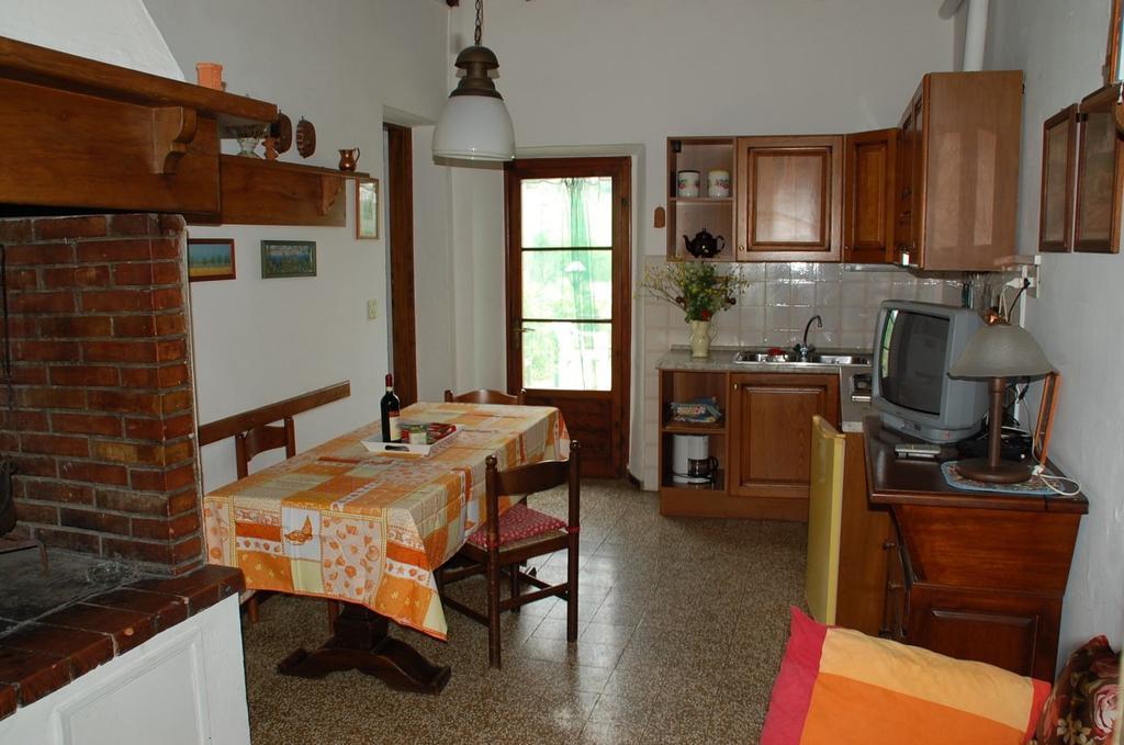 Due Piani Villa Barberino di Val dʼElsa Oda fotoğraf